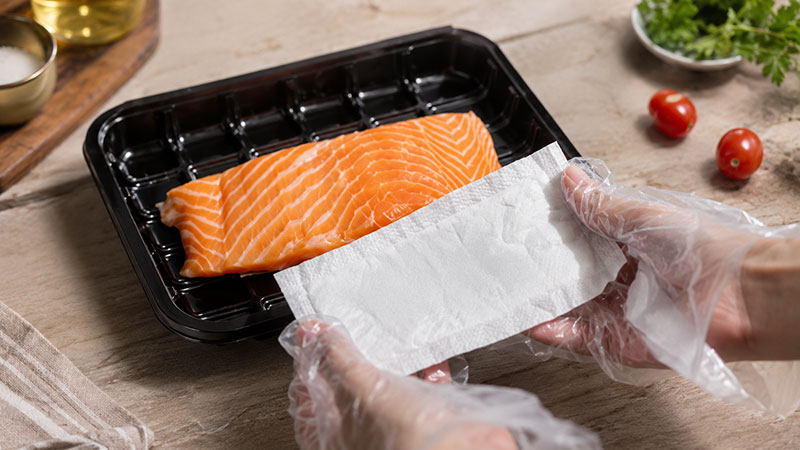 Compostable absorbent meat pads Compostable absorbent meat pads