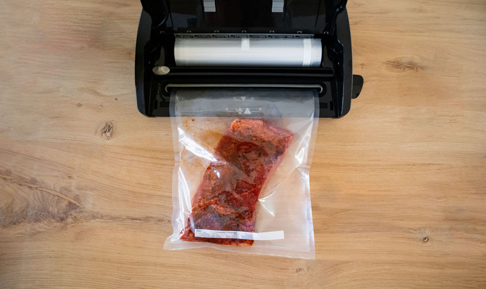 vacuum sealed food bag
