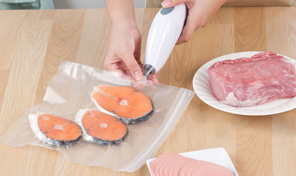 vacuum food packaging