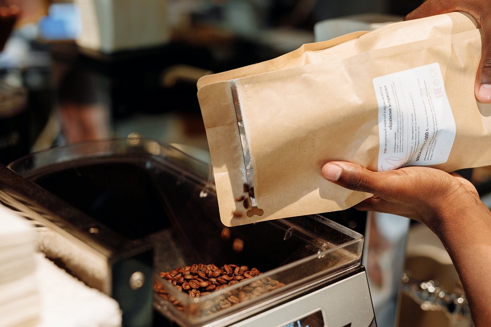 coffee bag with valve1